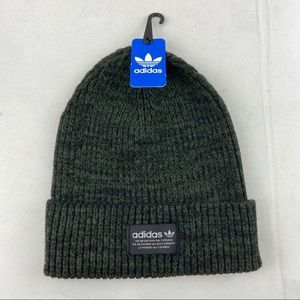 Authentic Adidas hat Unisex green